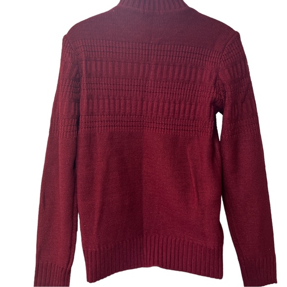 Sz Small Burgundy H2H Sweater NWT - Picture 6 of 7